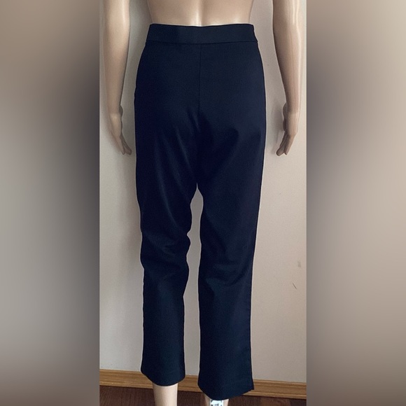 Calvin Klein - Picture 3 of 3